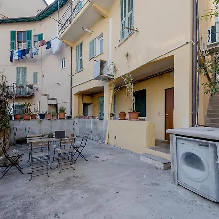 Apartment Il Gattino Di - Trilocale Centro E Stazione Del Treno