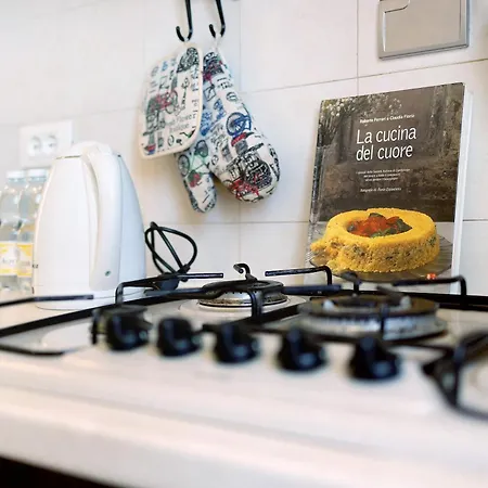 Appartamento Il Gattino Di 1 - Trilocale Centro E Stazione Del Treno *